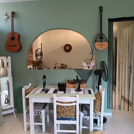 Cretan Lyre * Choudetsi